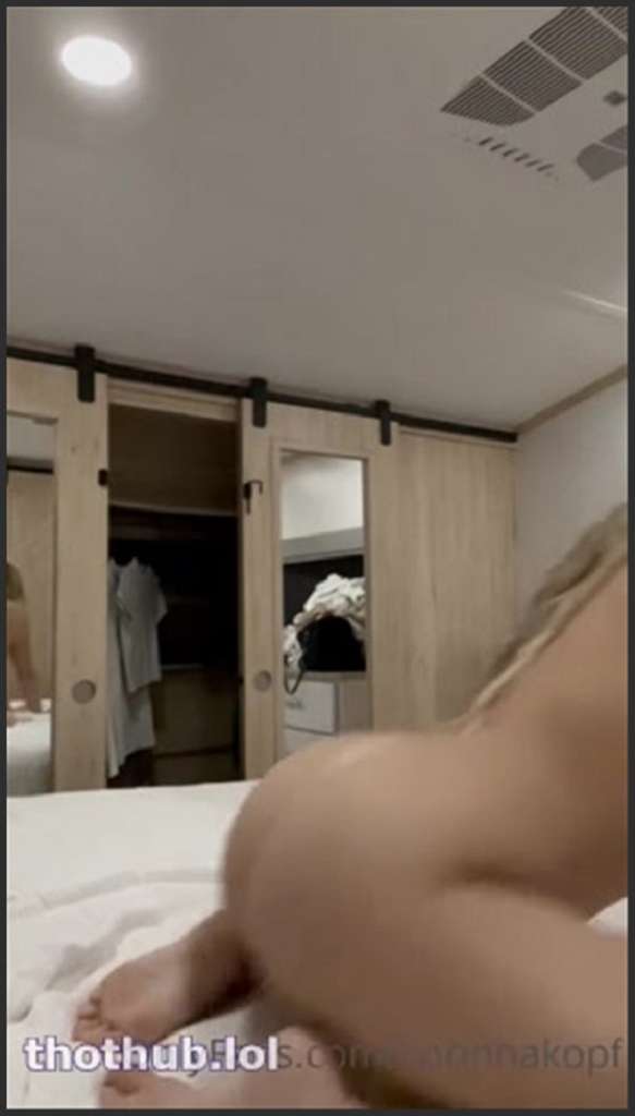 Corinna Kopf beim 69er-Blasen mit ihrem Freund
