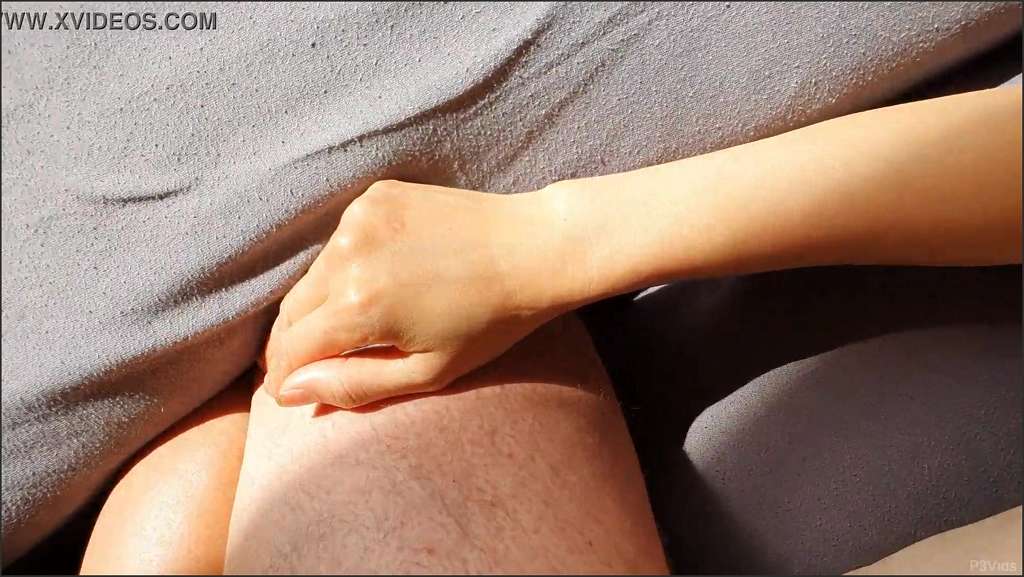 Delicious Liv Girl ist bei Fick auf der Bühne dabei