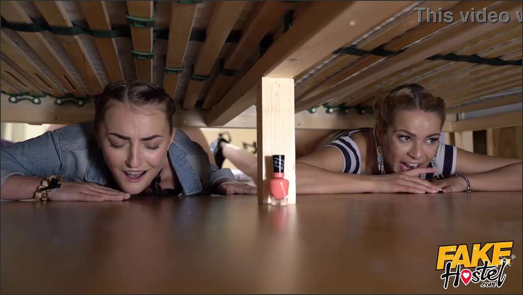 Katy Rose holt sich ihre befriedigung bei einem fremden